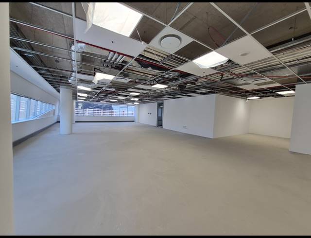 242M² OFFICE TO LET IN SANDTON CENTRAL